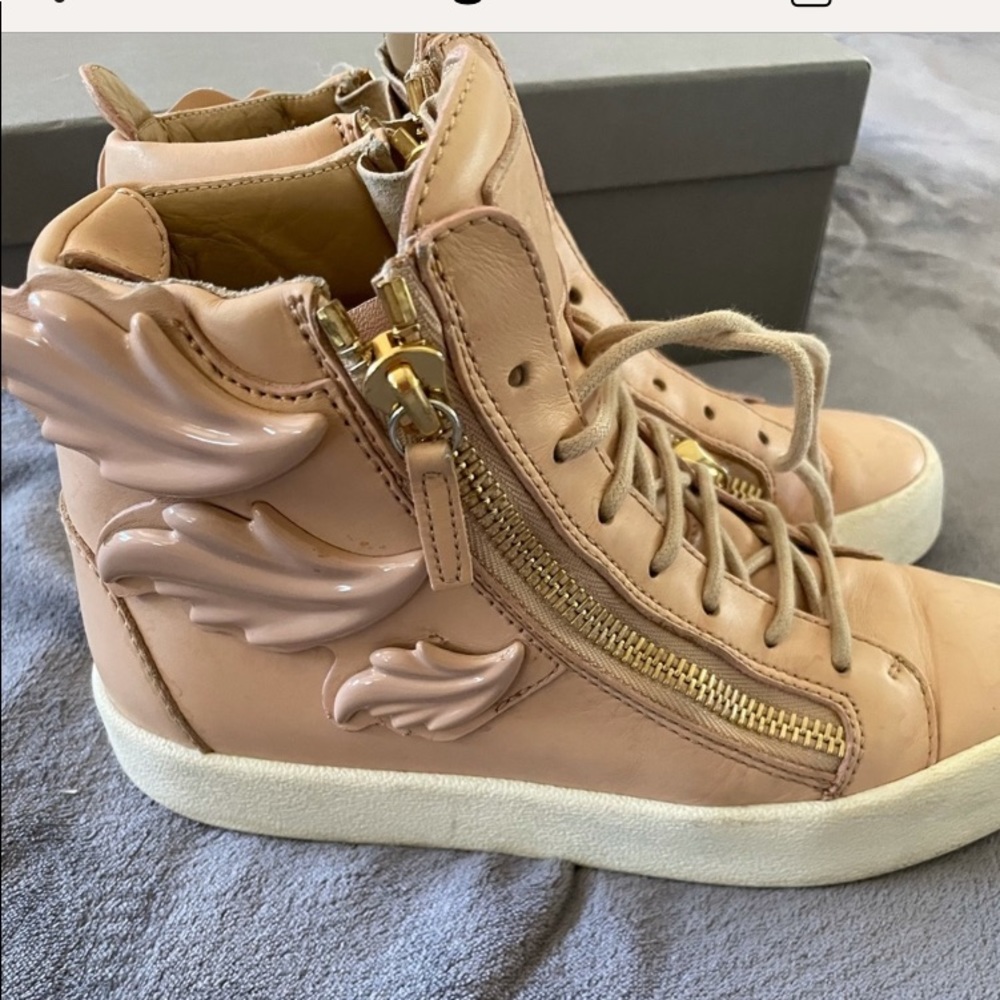 SOLD SOLD SOLD